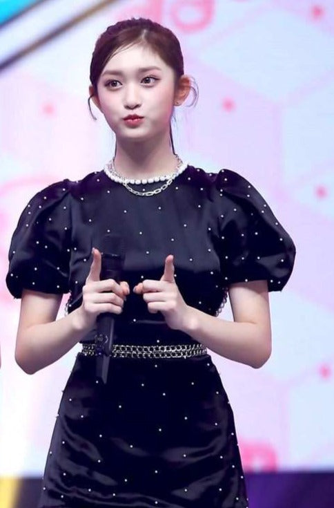 IVE Leeseo Inspired Black Puff Sleeve With Diamond-Studded