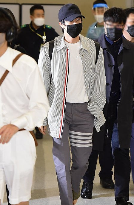 BTS Jin And RM Take On Black-And-White Casual Style With Their Recent  Airport Fashion
