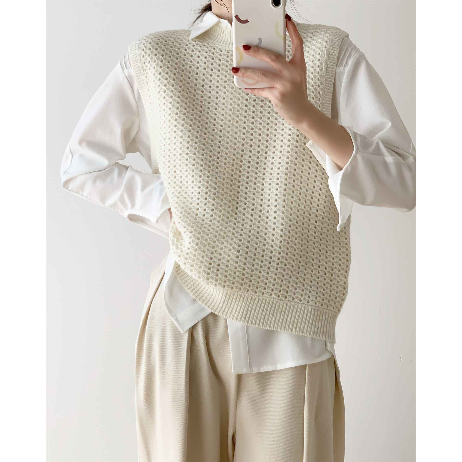 BTS Taehyung Inspired White Knitted Pullover – unnielooks