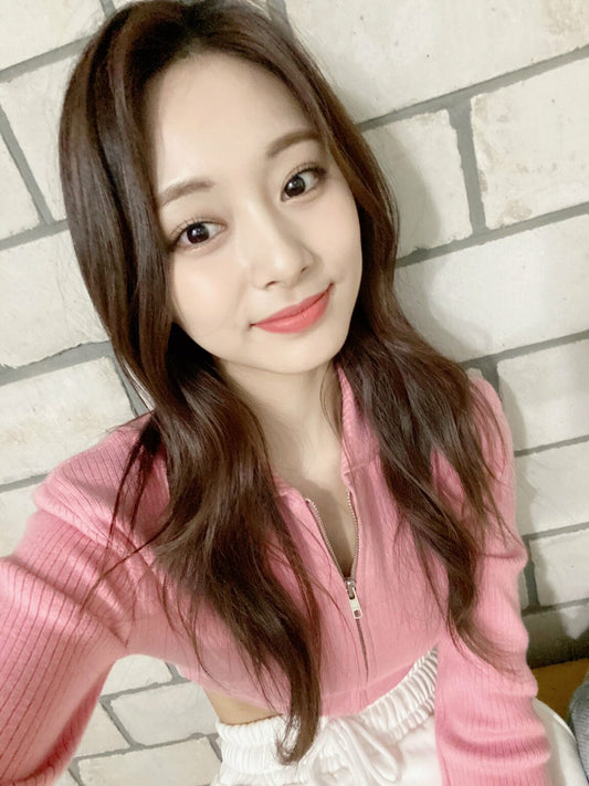 TWICE Tzuyu-Inspired Pink Knitted Zip-Up Cardigan