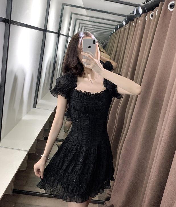 BLACKPINK Jennie Looking Gorgeous In Her Chic LBD Dress At The