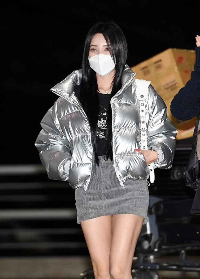 Glossy Grey Puffer Jacket | Soyeon - (G)I-DLE Black XL