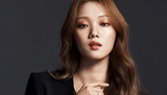 LEE SUNG KYUNG