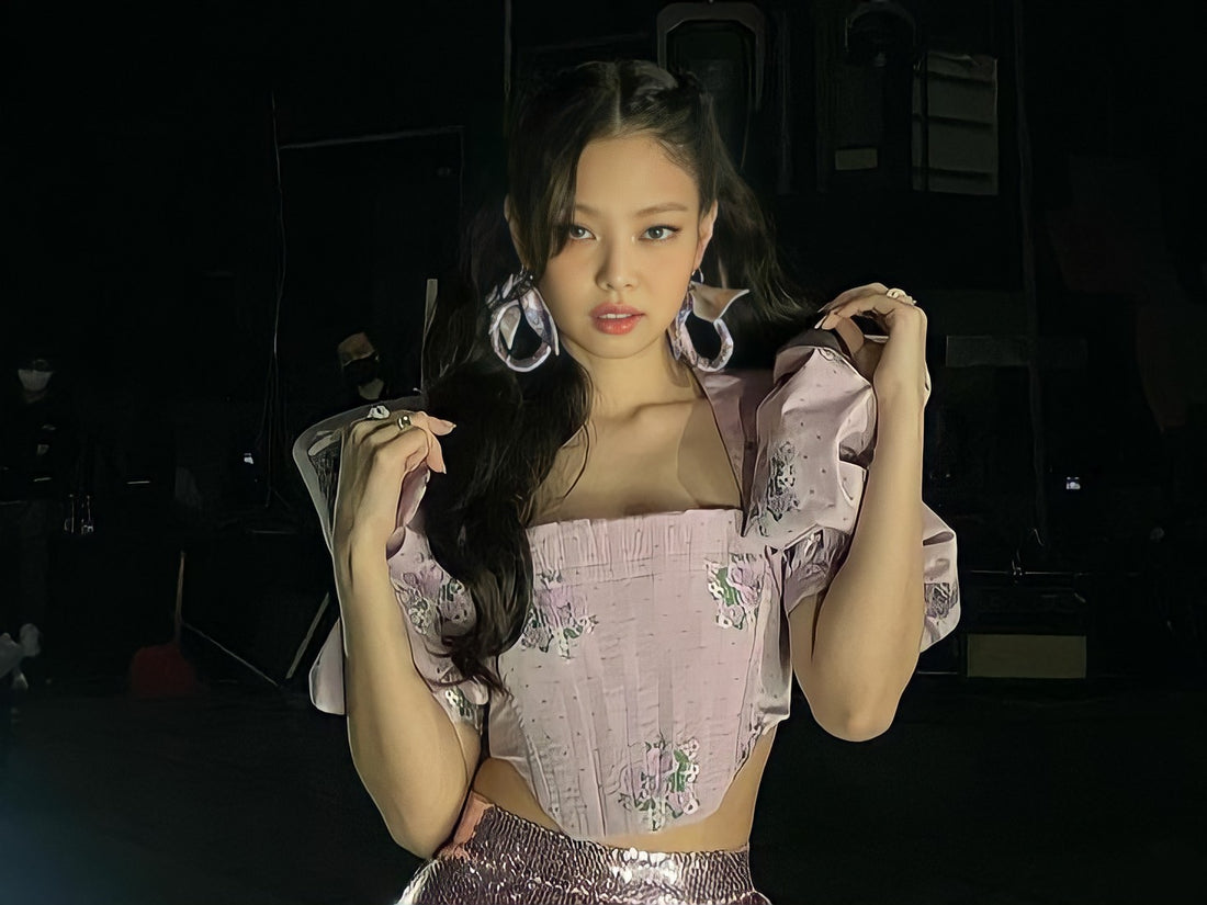 Top 10 BLACKPINK Jennie Stage Outfits
