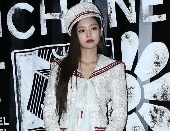 BLACKPINK's Jennie Wore the Cutest, Coziest Co-Ord to Chanel's