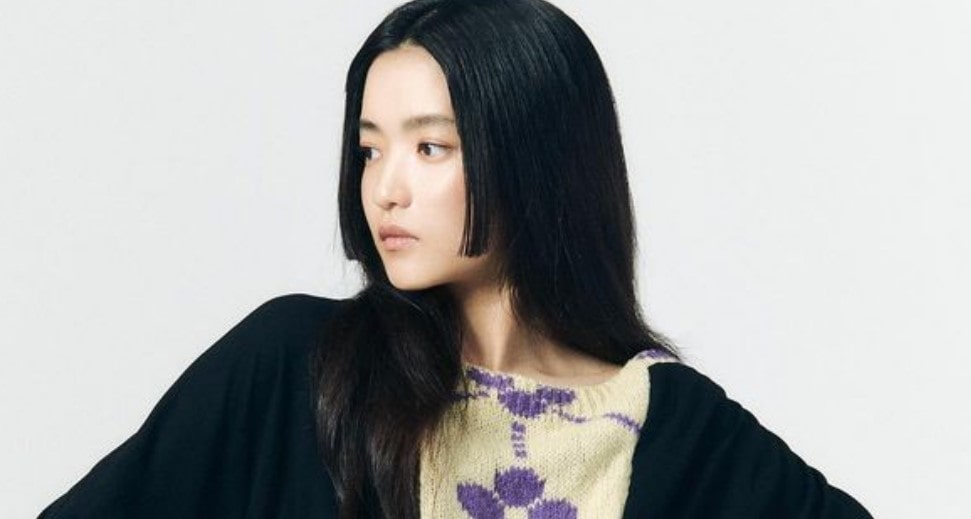 Fashion Guide: How To Dress Like Actress Kim Tae-Ri