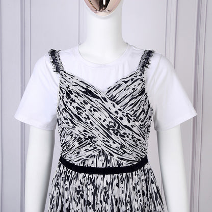Blackpink Lisa Inspired White T-Shirt And Leopard Print Mini Dress