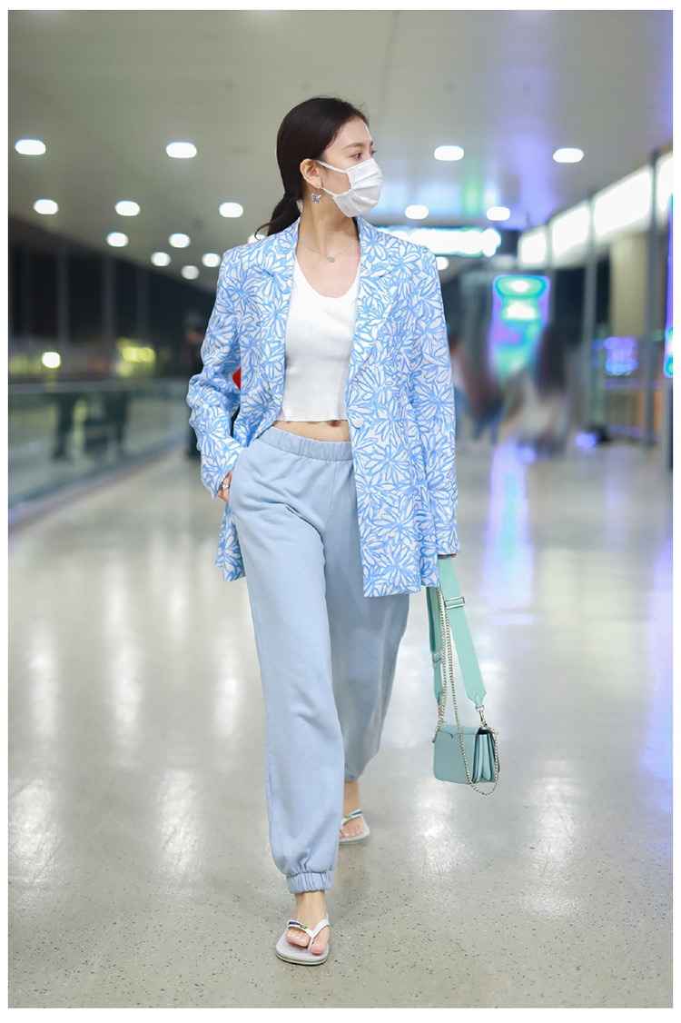 BTS Taehyung-Inspired Blue Floral Casual Suit