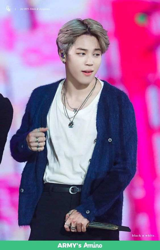 BTS Jungkook Inspired Wool Collar Denim Jacket – unnielooks