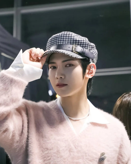 ATEEZ Yeosang Inspired Black Belted Houndstooth Cap