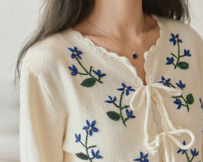 Blackpink Lisa Inspired Floral Embroidered Lace-Up Cardigan Sweater