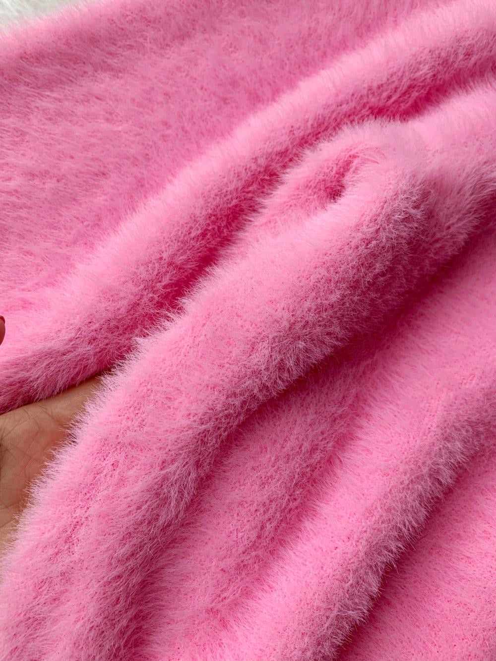 Blackpink Lisa-Inspired Pink Turtleneck Fluffy Sweater