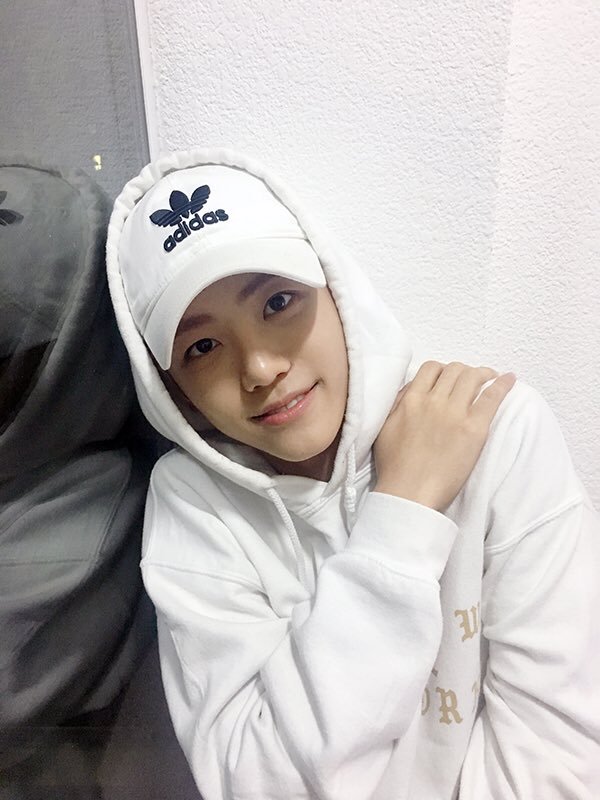 NCT Jaemin Inspired White “New York” Hoodie