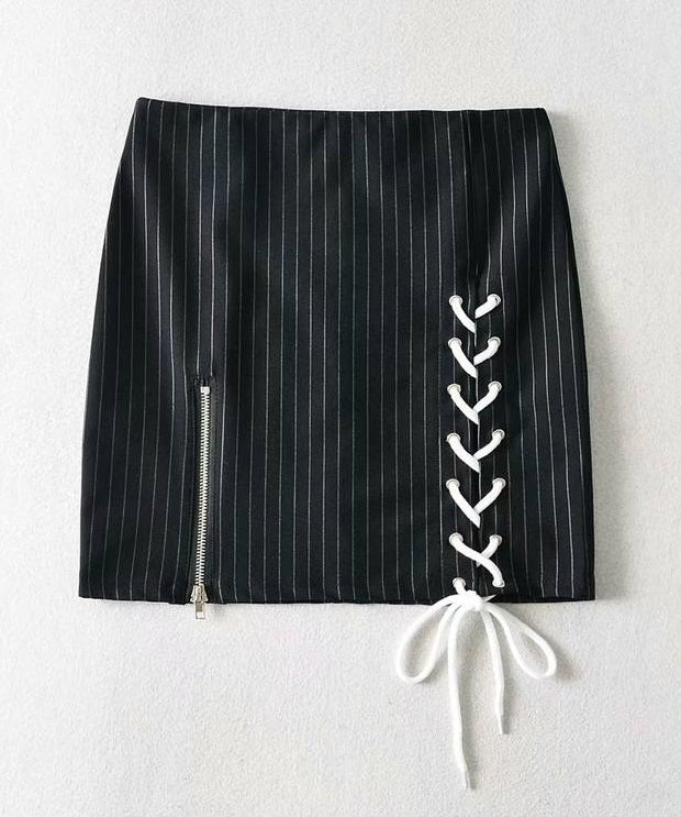 Blackpink Jennie-Inspired Black Stripe Lace-Up Skirt With Zipper