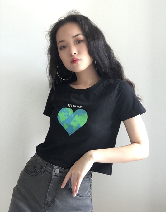 Blackpink Jennie-Inspired Black Earth T-Shirt