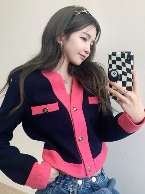Red Velvet Joy-Insired Pink V-Neck Cardigan