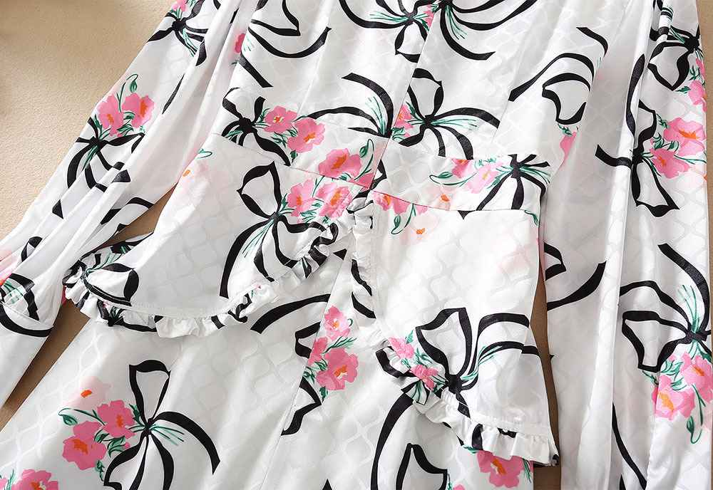 Blackpink Rose Inspired White Floral Elegant Lace Collared Dress