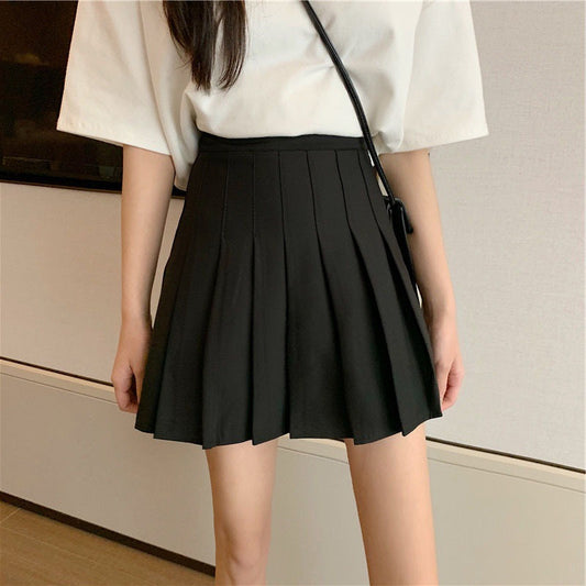 Blackpink Jisoo Inspired Plain Black Pleated Skirt