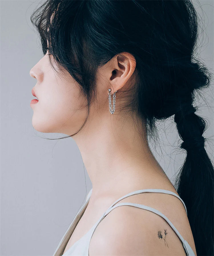 TXT Yeonjun Inspired Double Piercing Chain Earring