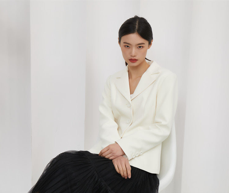 Blackpink Jisoo Inspired White Casual Suit Jacket