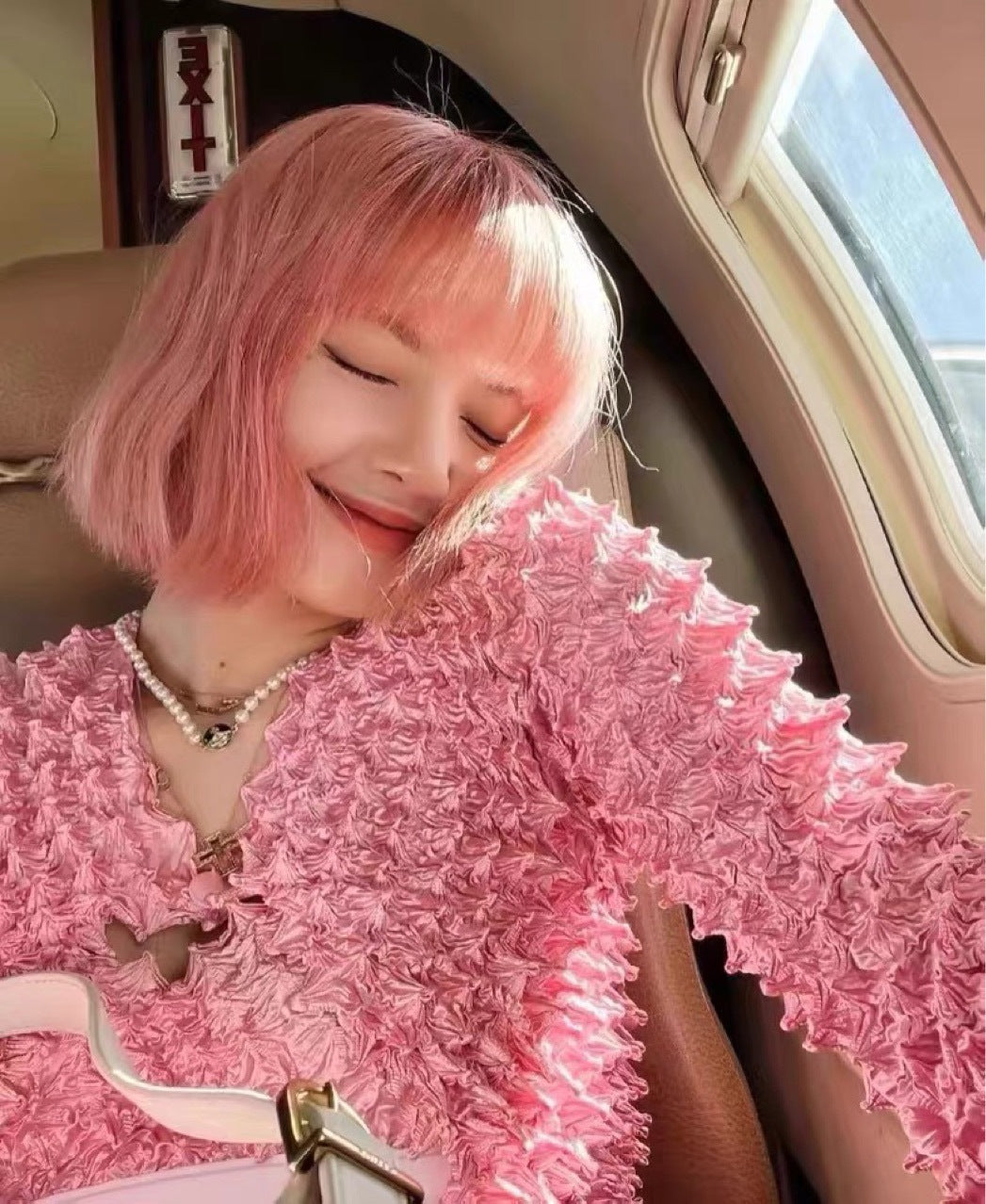 Blackpink Lisa Inspired Pink Crumpled Style Open Cardigan