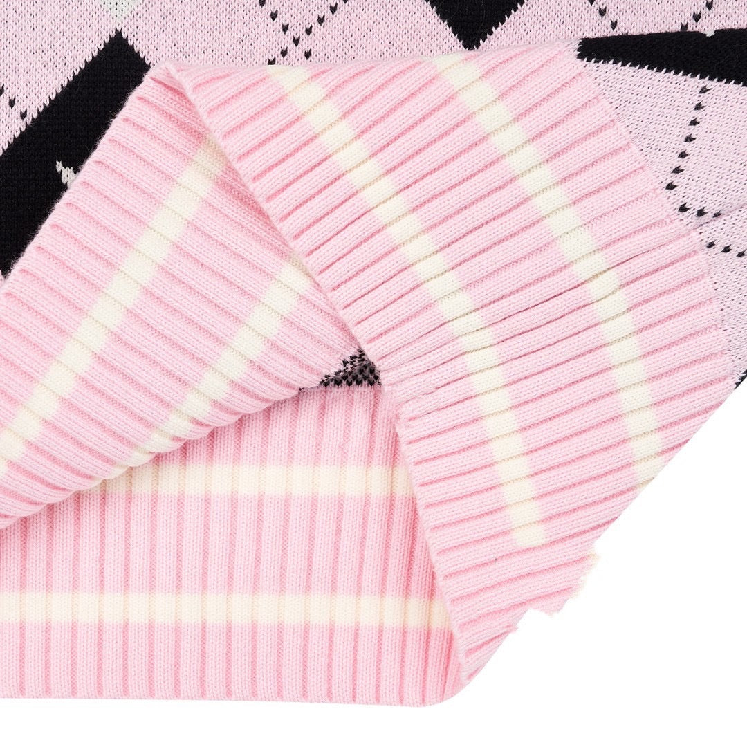 Blackpink Lisa Inspired Pink Knitted Three-Color Vest