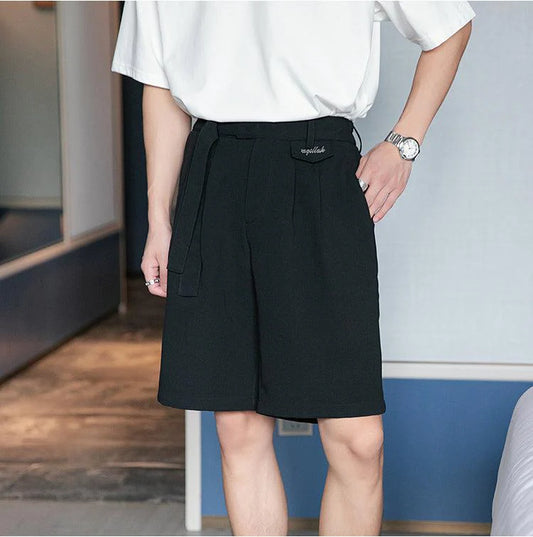 Black Pleated Shorts With Belt