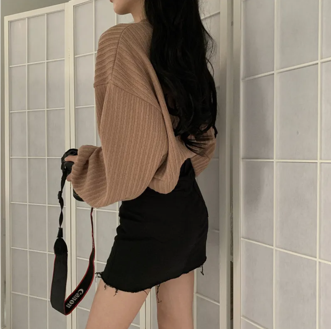 Brown Loose-Fit Ribbed Knit Sweater