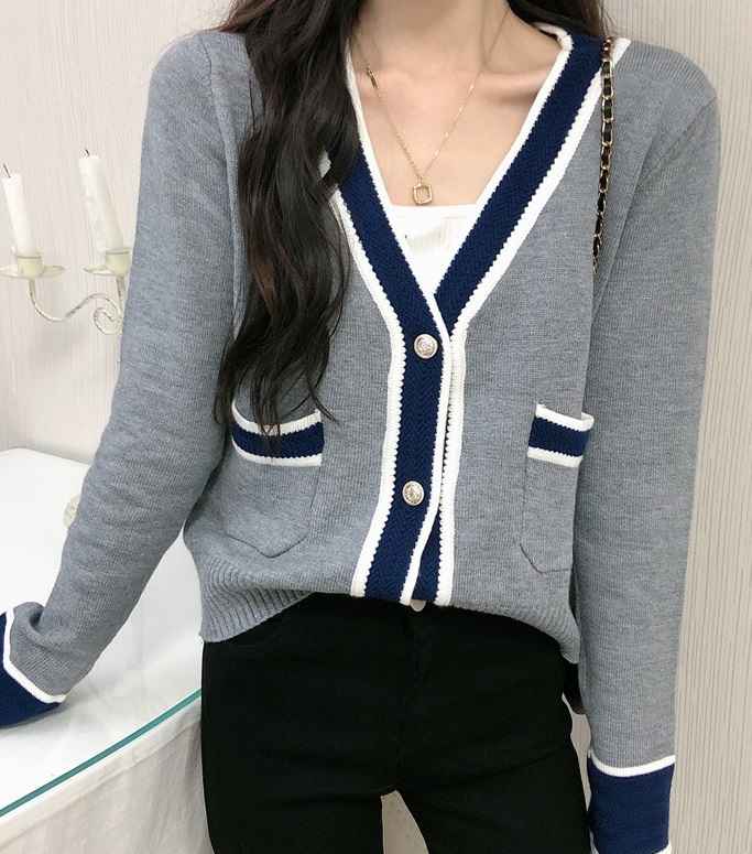 Everglow Sihyeon Inspired Grey V-Neck Cardigan With Two Pocket