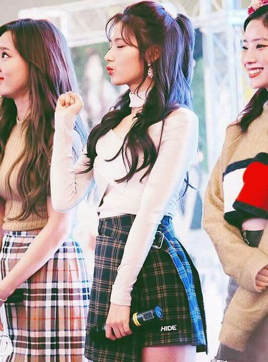 Brown Plaid Mini Skirt | Nayeon - Twice S