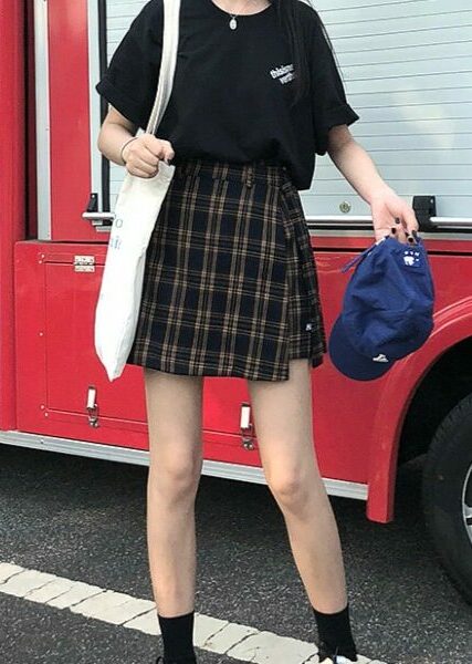 TWICE Sana-Inspired Plaid Skirt