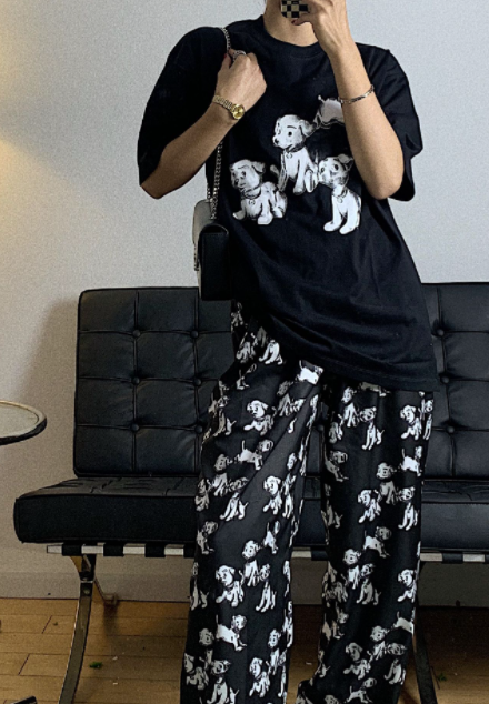 NCT127 Taeyong Inspired Black Puppy Print T-Shirt