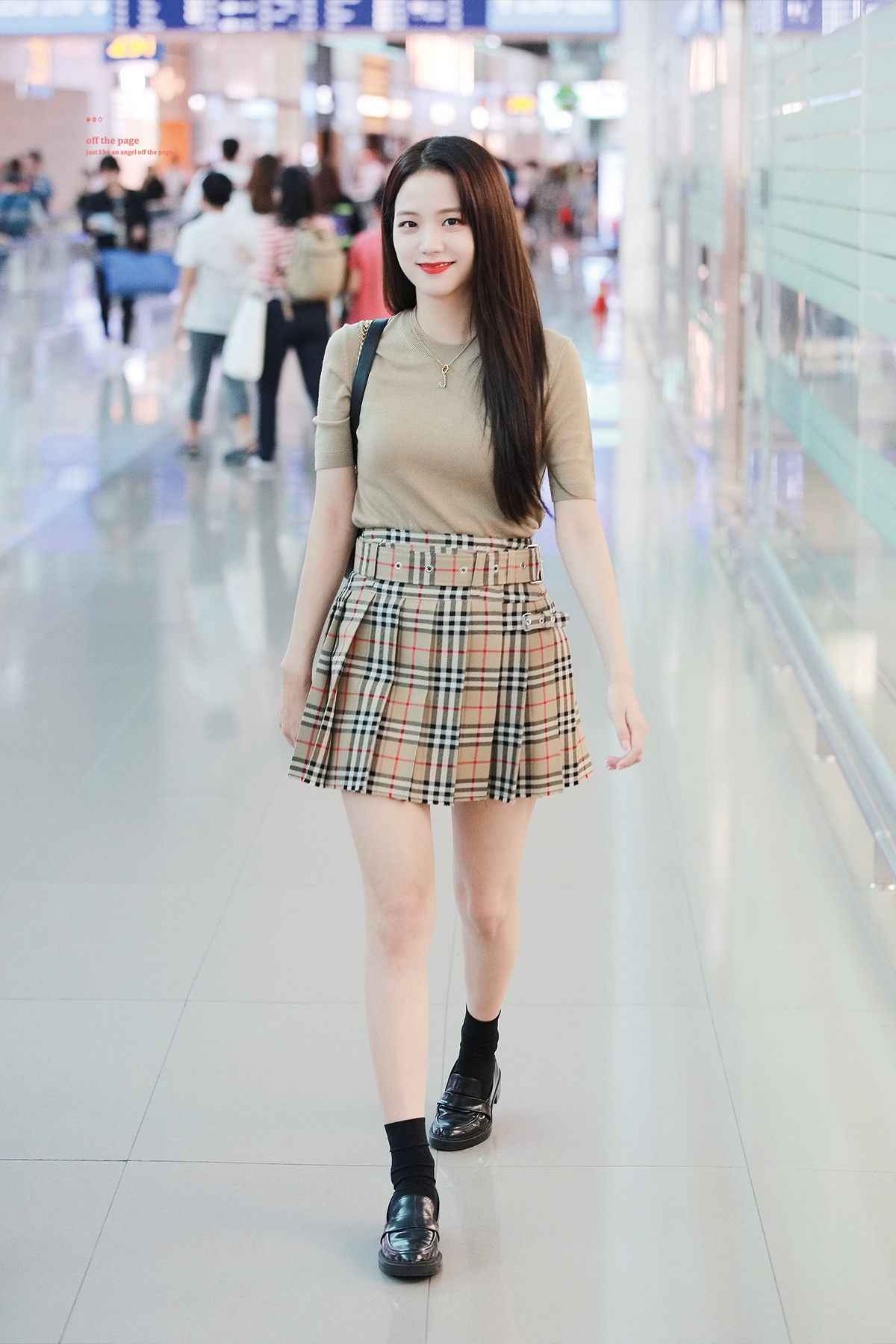 Blackpink Jisoo Inspired Brown High-Waisted A-line Skirt