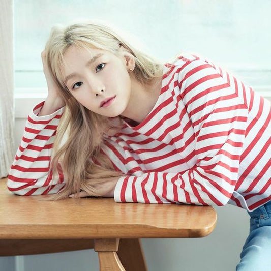 SNSD Taeyeon Inspired Red Stripe Long-Sleeved