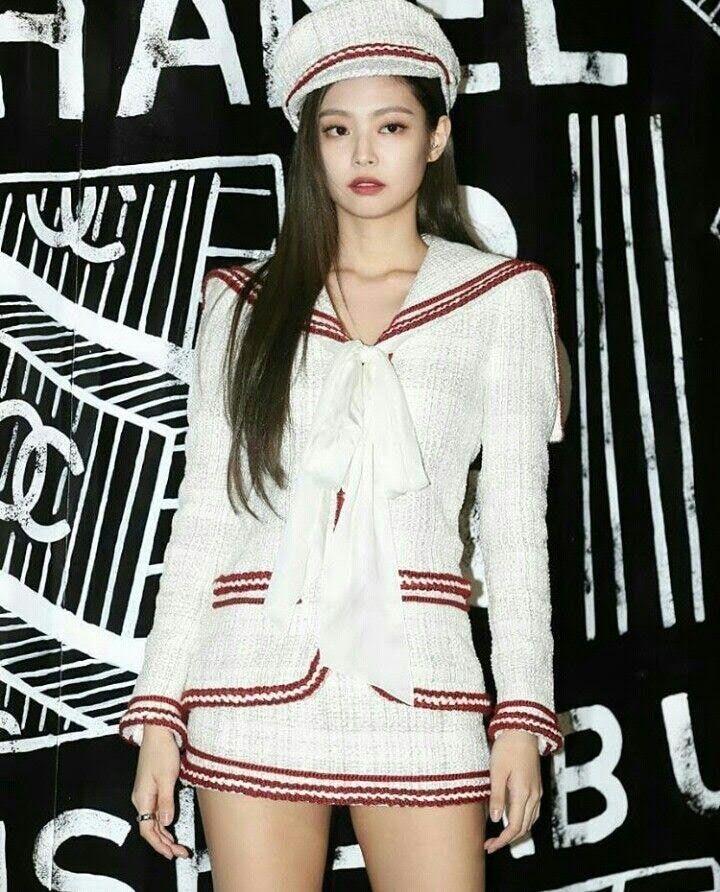 Blackpink Jennie Inspired Creamy White Casual Suit And Skirt